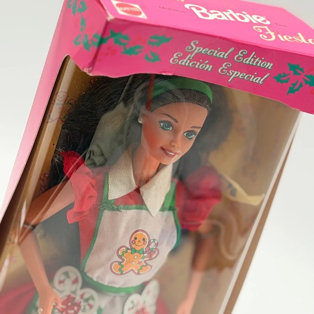 Mattel Holiday Treats Barbie Fiesta Special Edition Doll 1997 Brunette 18012 NIB